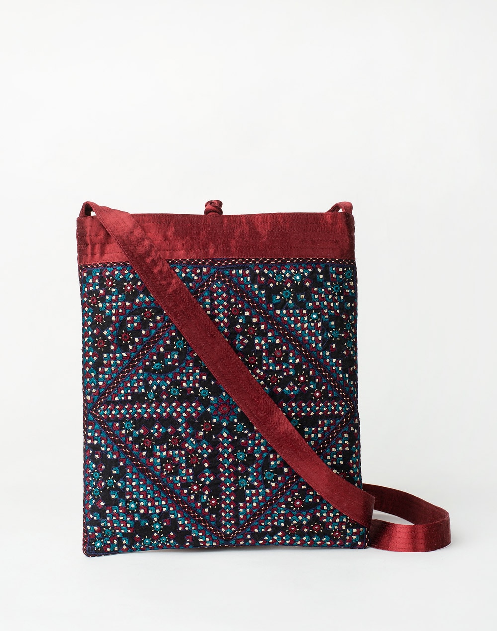 fabindia sling bags