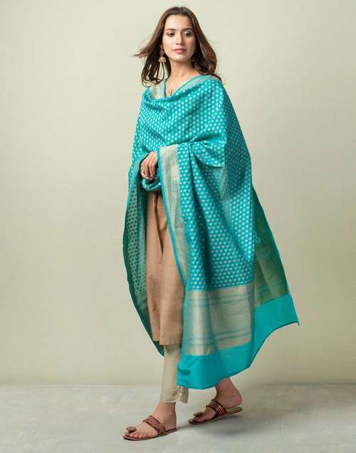 Green Silk Banarasi Woven Dupatta Green Silk Banarasi Woven Dupatta