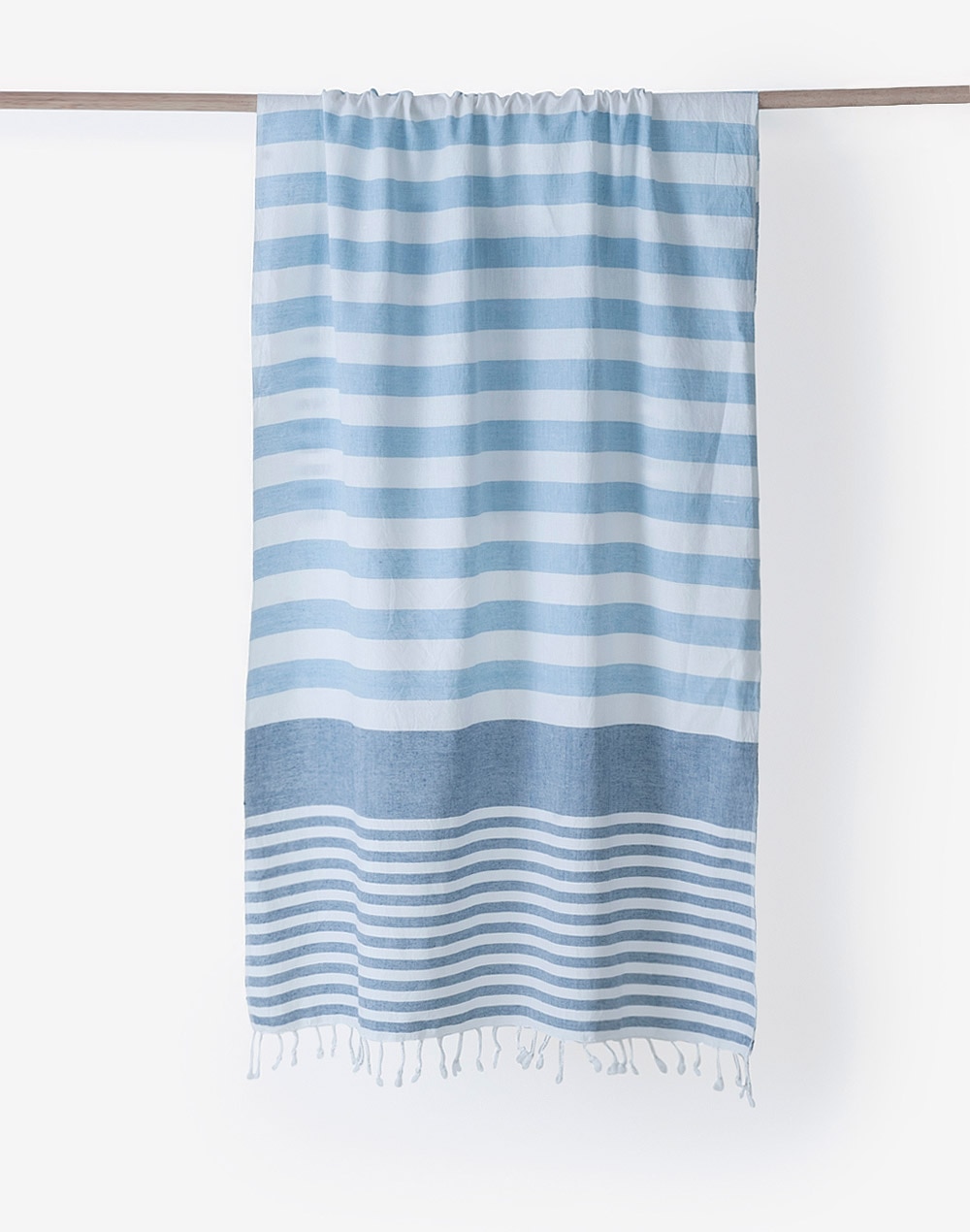 Buy Fabindia Home Hamam Woven Grey 220 TC Cotton Bath Towel at Best Price @  Tata CLiQ