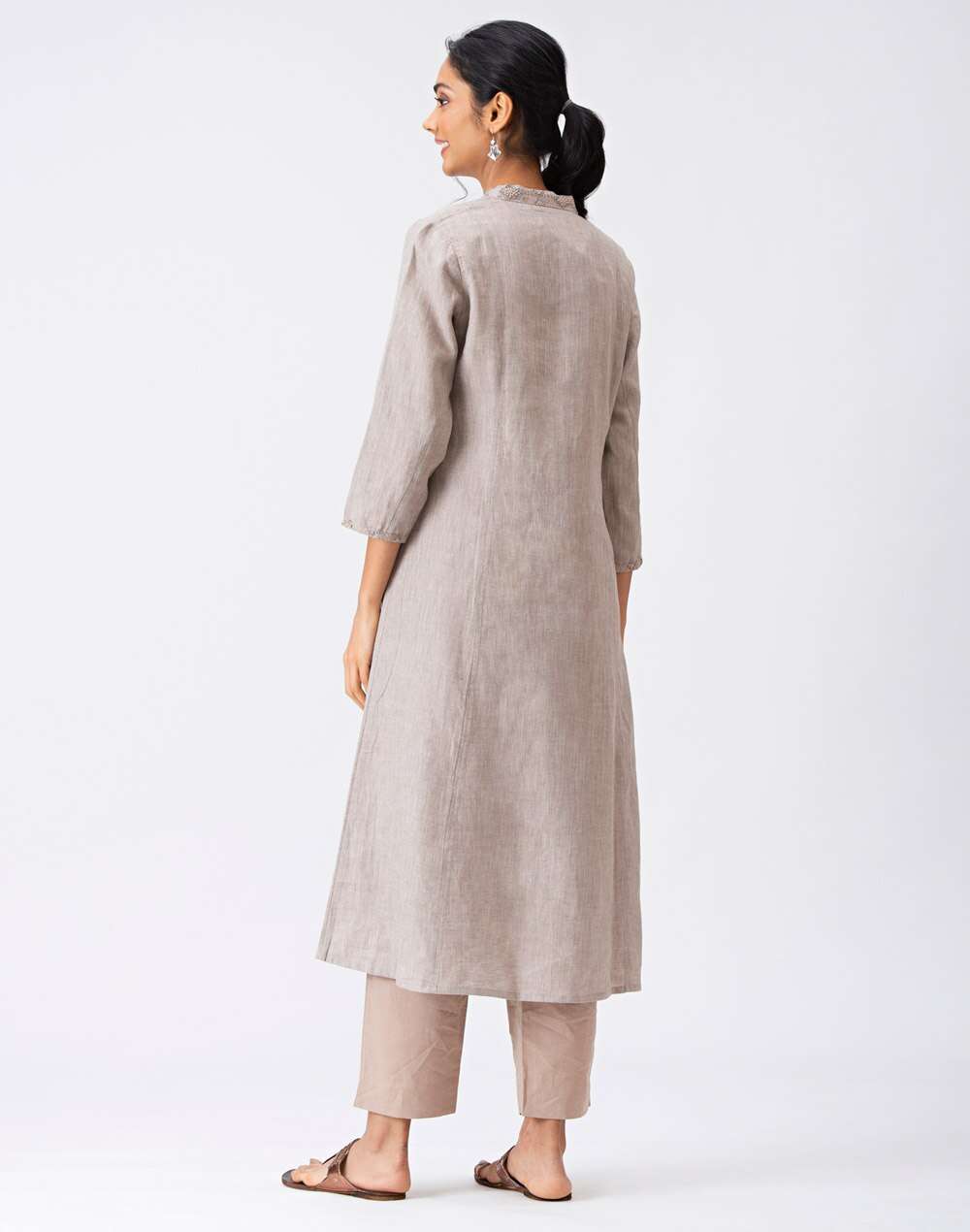 Linen Embroidered Kurta Set