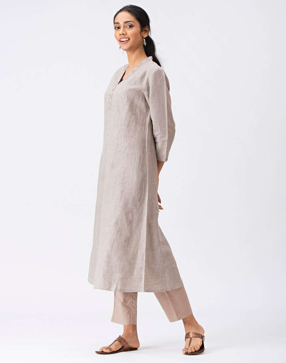 Linen Embroidered Kurta Set