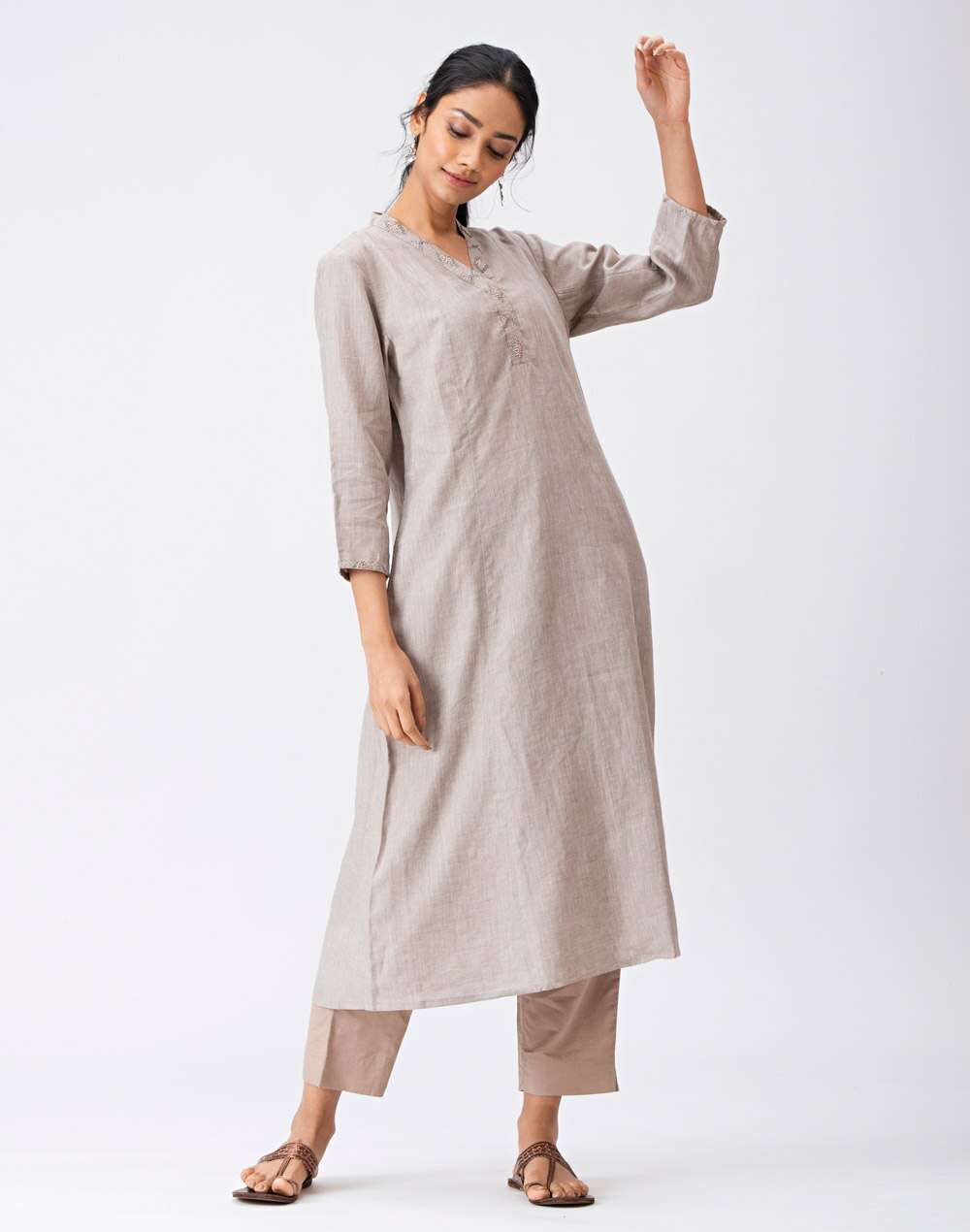 Linen Embroidered Kurta Set