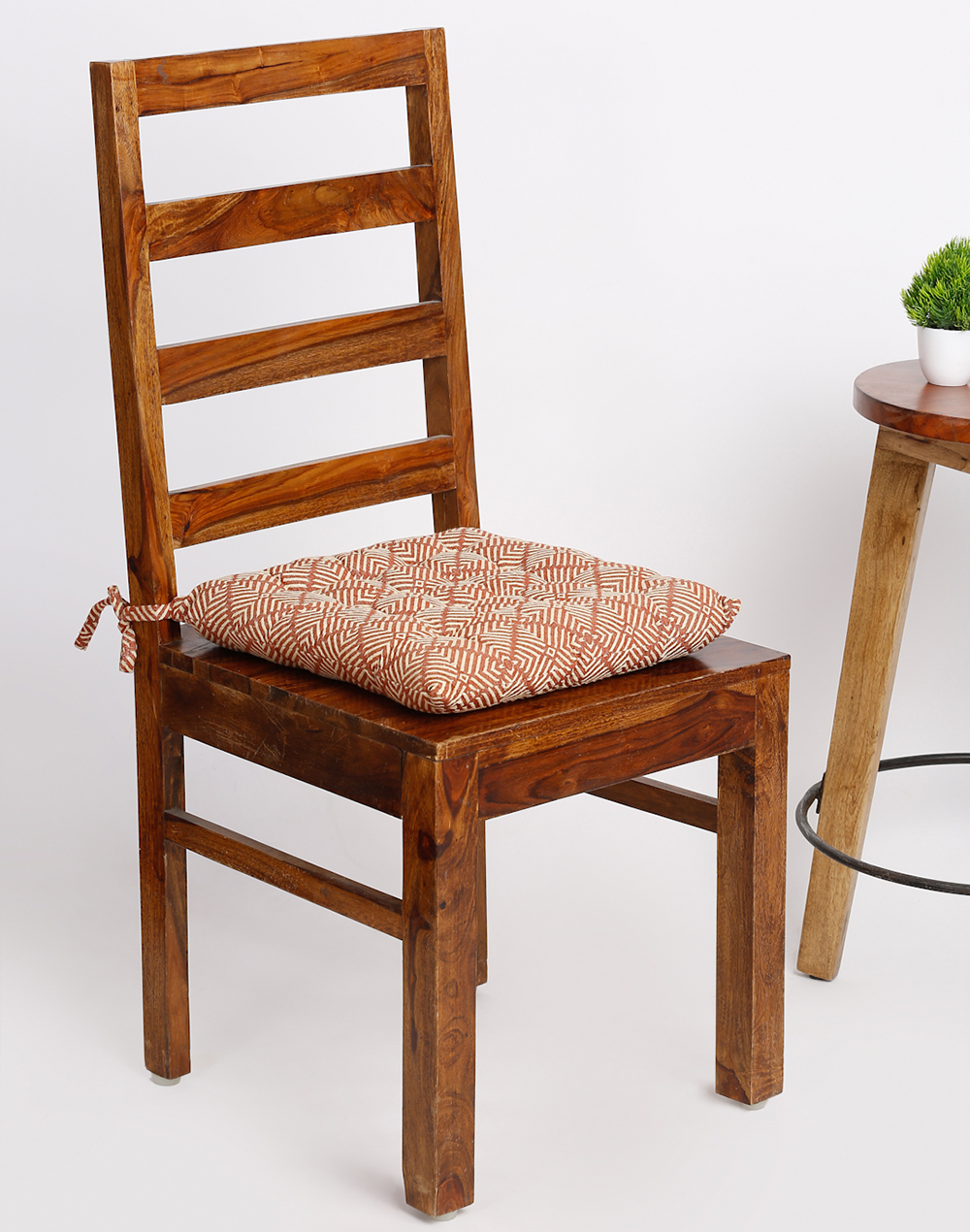 Buy Vatika Nilaya Cotton Woven Chair Pad Online at Fabindia