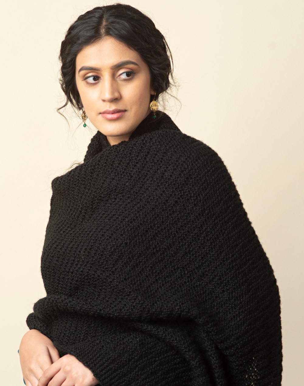 Black Wool Knitted Shawl Black Wool Knitted Shawl
