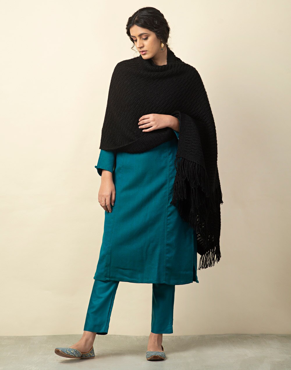 Black Wool Knitted Shawl Black Wool Knitted Shawl