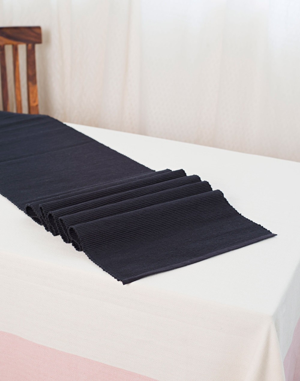 Prithi Cotton Table Runner Prithi Cotton Table Runner