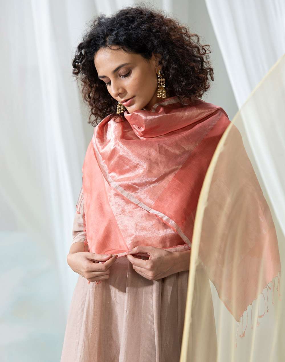 Silk Woven Loom Zari Stole