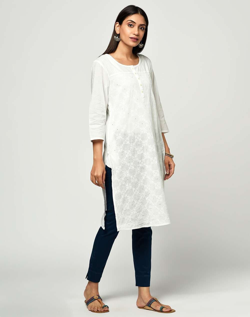 Cotton Chikankari Knee Length Kurta