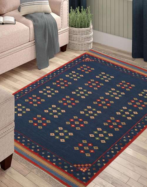 Buy Indigo Chaupad Cotton Hand Woven Dhurrie Online at Fabindia | 20236051