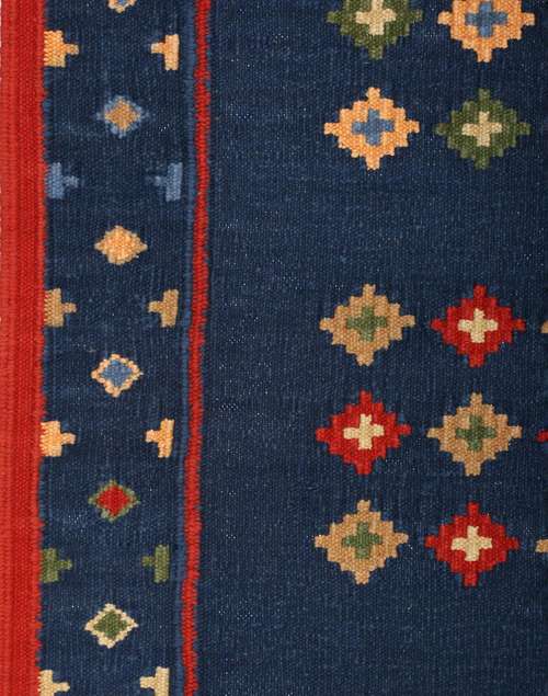 Buy Indigo Chaupad Cotton Hand Woven Dhurrie Online at Fabindia | 20236051