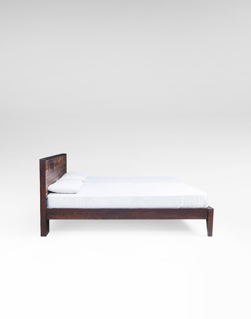 Buy Nomad Double Bed Online at Fabindia | 20023194