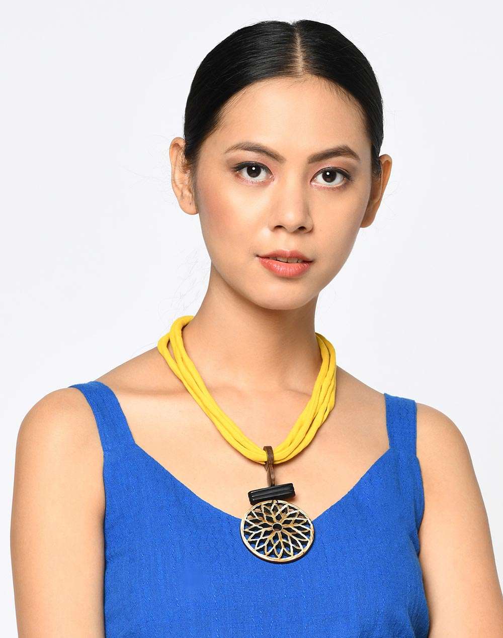 Metal Yellow Princess Necklace
