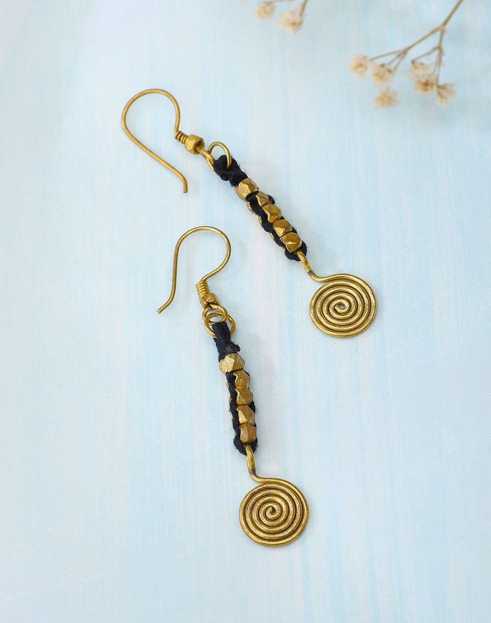 Metal Golden Plated Dangler Earring