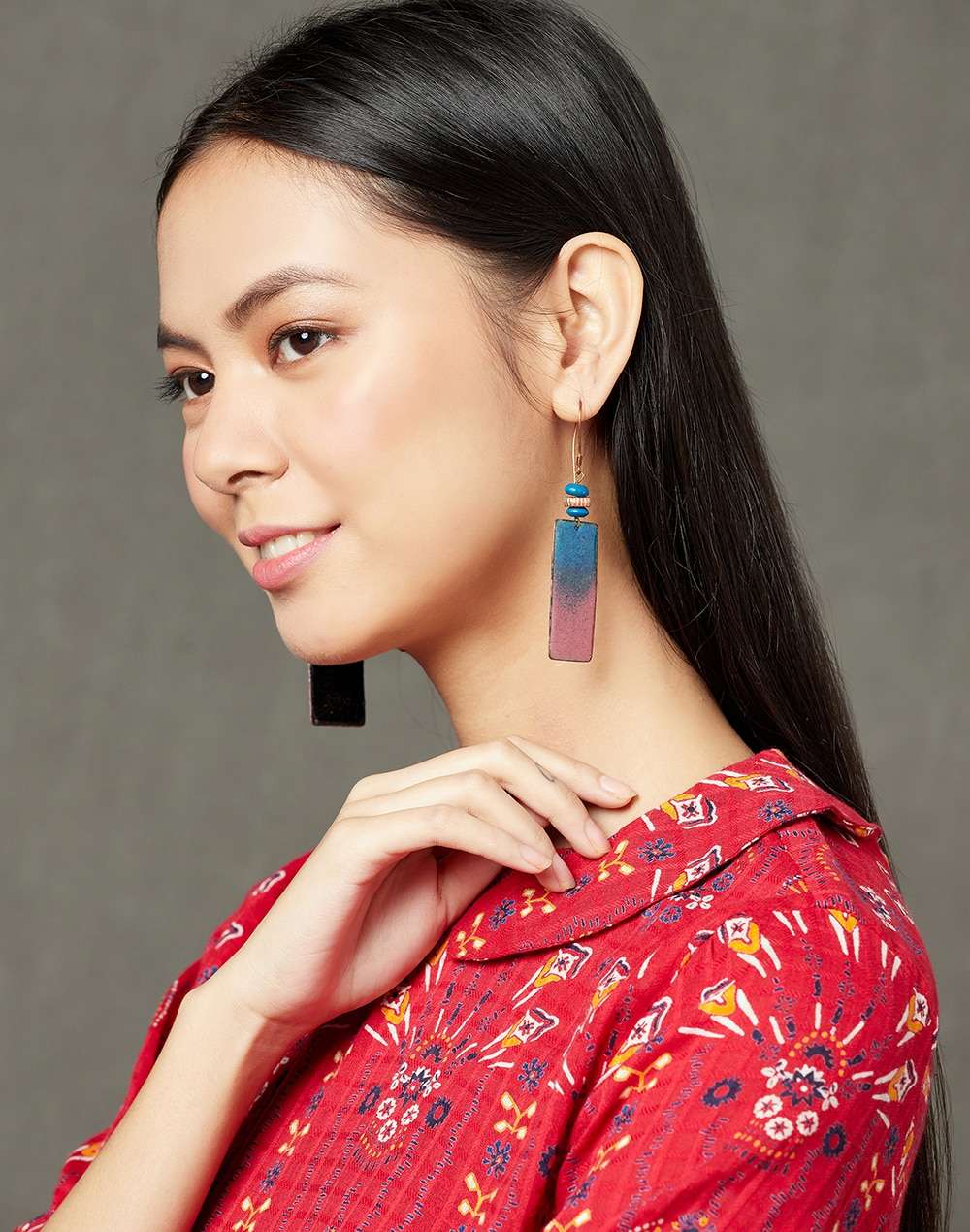 Metal Blue Dangler Earrings
