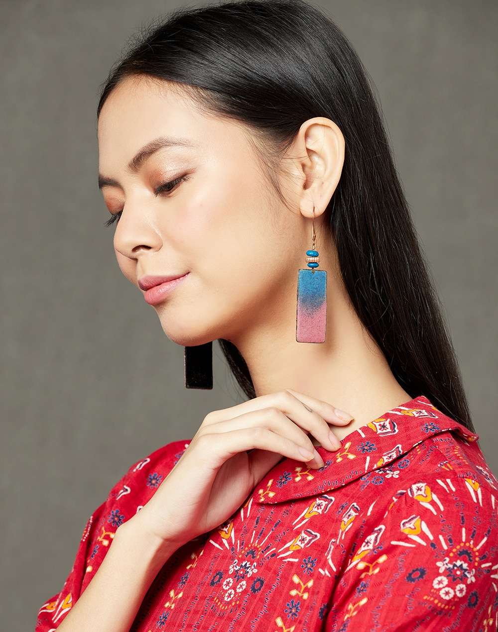 Metal Blue Dangler Earrings