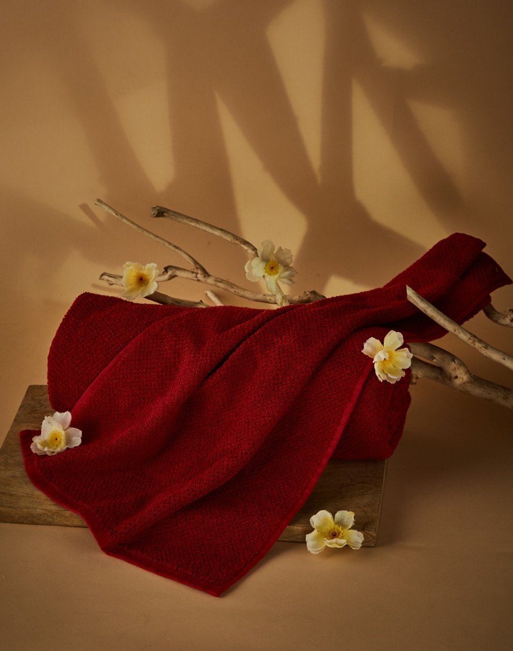 Red Hanah Cotton Pile Bath Towel Large