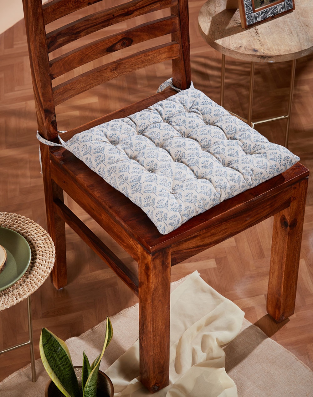 Buy Vatika Nilaya Cotton Woven Chair Pad Online at Fabindia