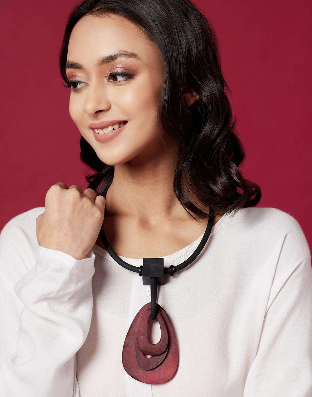 FabNu Wooden Black Necklace