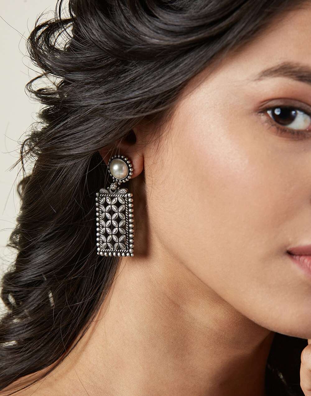 Silver Dangler Earrings
