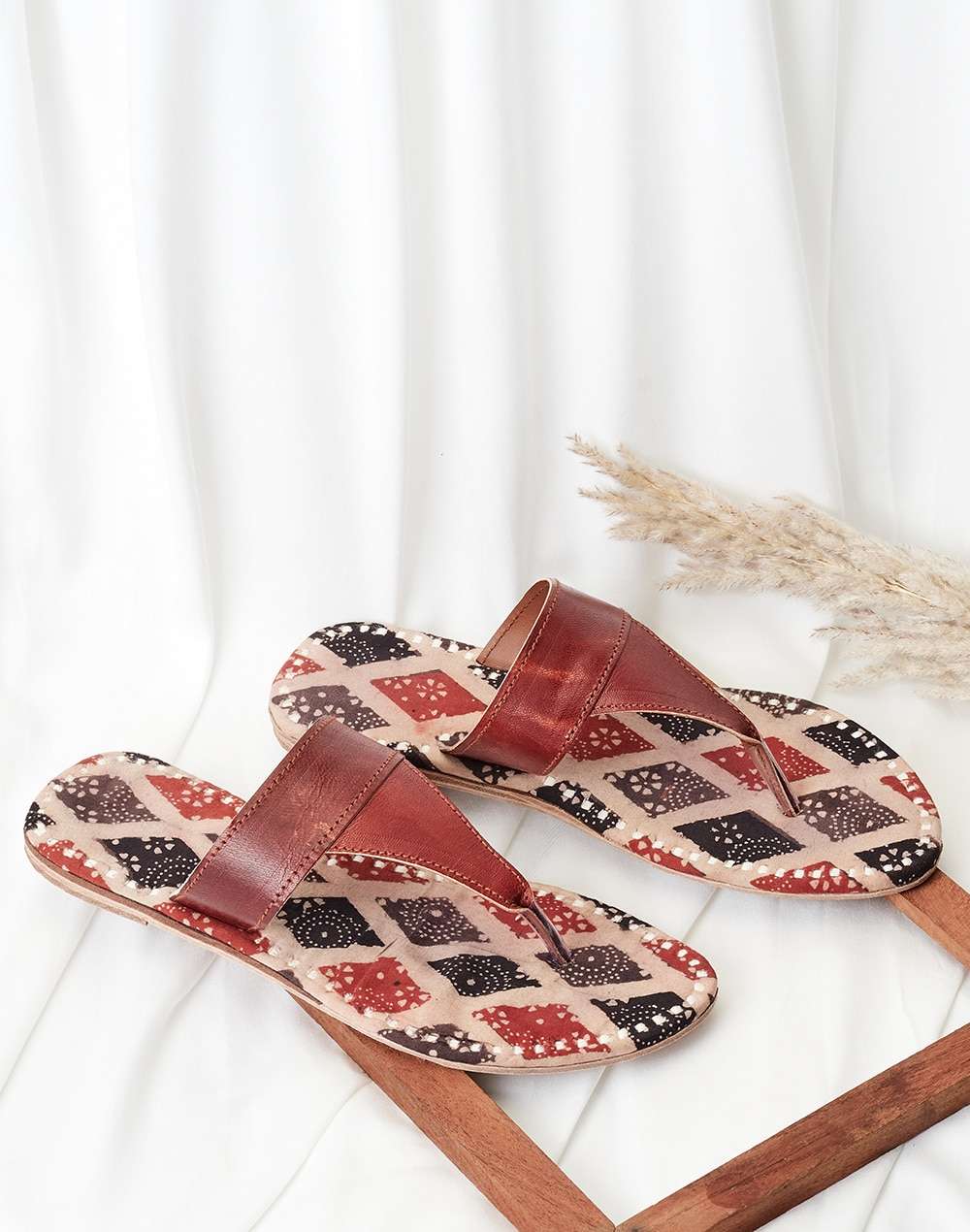 Leather Printed Chappal