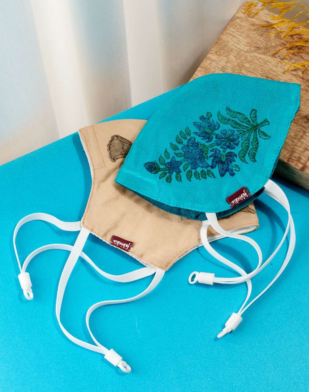 Cotton Silk Crescent Face Mask