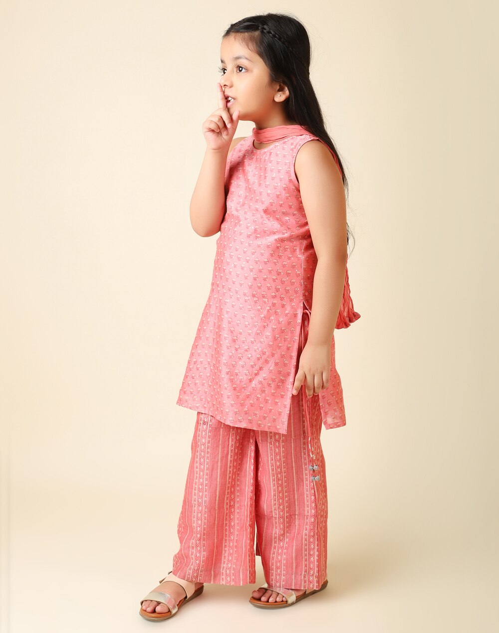 Cotton Silk Sleeveless Salwar Set Cotton Silk Sleeveless Salwar Set
