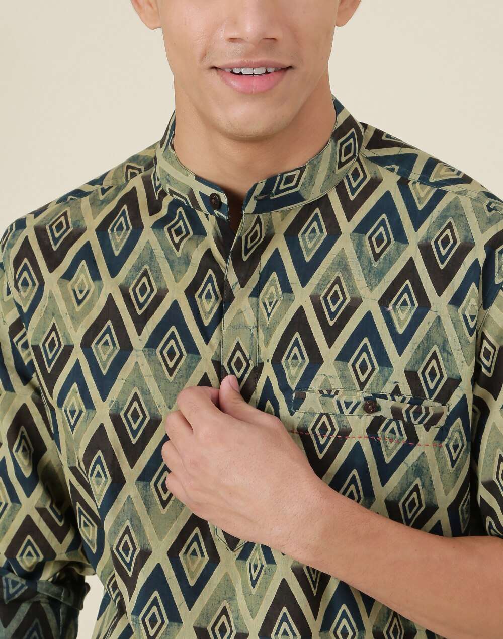 Chinese Collar Cotton Cambric Slim Fit Short Printed Kurta