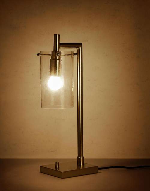 Brass Avlokanam Metal Table Lamp Brass Avlokanam Metal Table Lamp