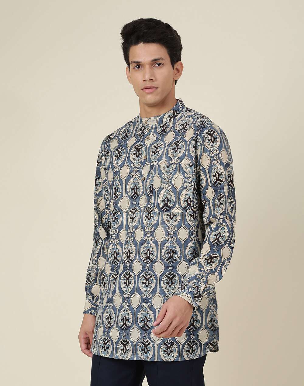 Chinese Collar Cotton Cambric Slim Fit Short Printed Kurta
