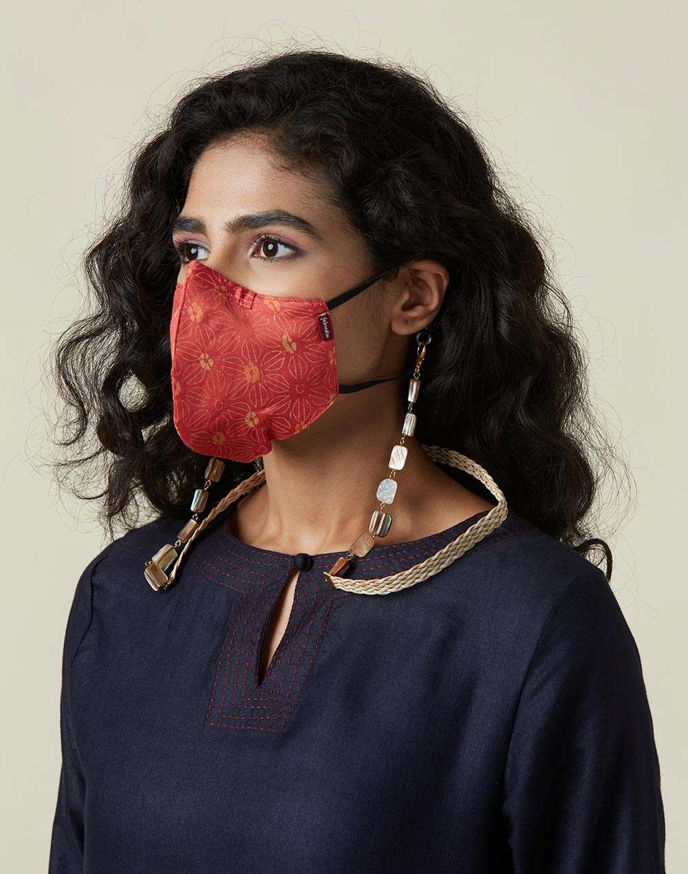 FabNu Acrylic Necklace Mask Chain