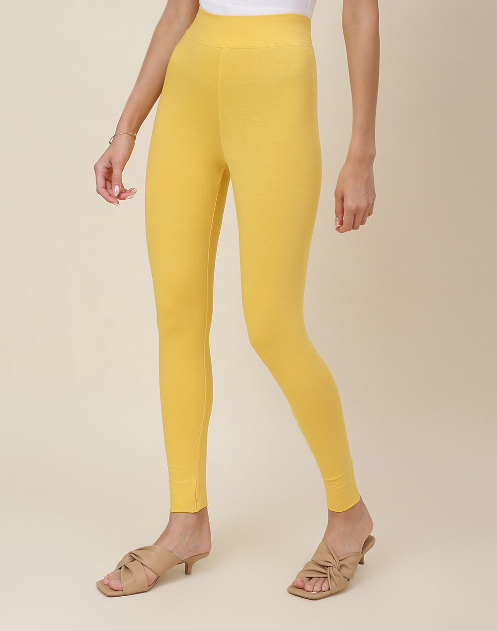 Stylish Leggings Solid Skin Fit Mustard Cotton Spandex Capri For Women &  Girls at Rs 379.00, Sarjapura, Bengaluru