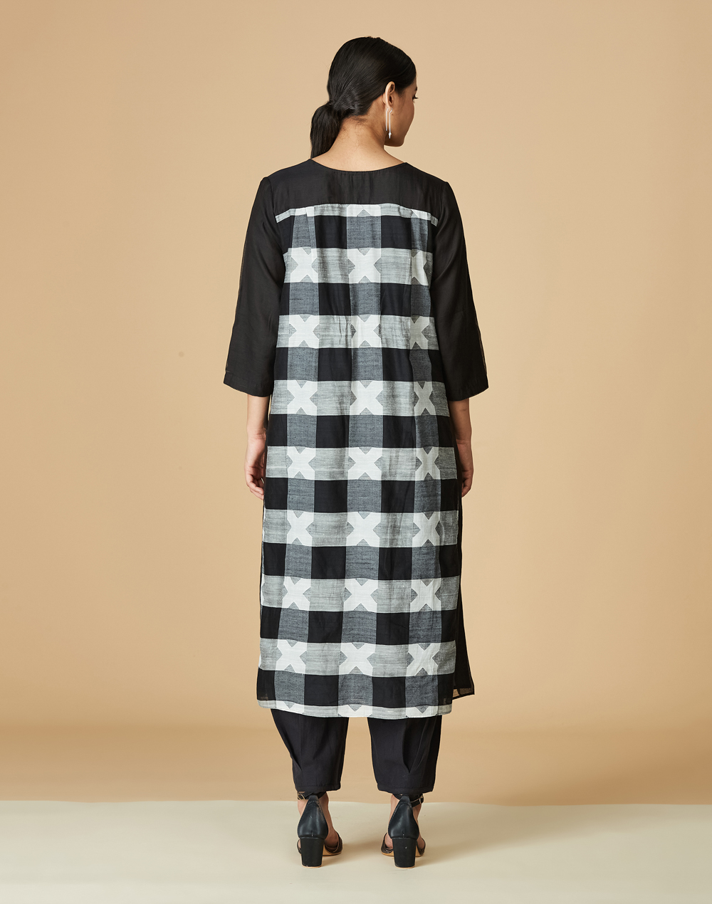 Black Cotton Jamdani Kurta & Salwar Set Black Cotton Jamdani Kurta & Salwar Set
