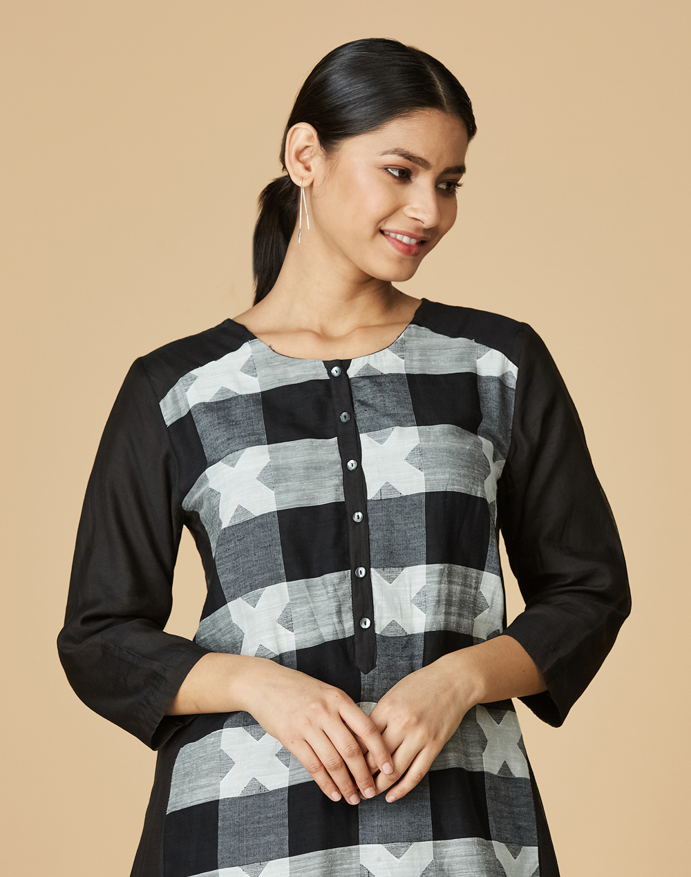 Black Cotton Jamdani Kurta & Salwar Set Black Cotton Jamdani Kurta & Salwar Set