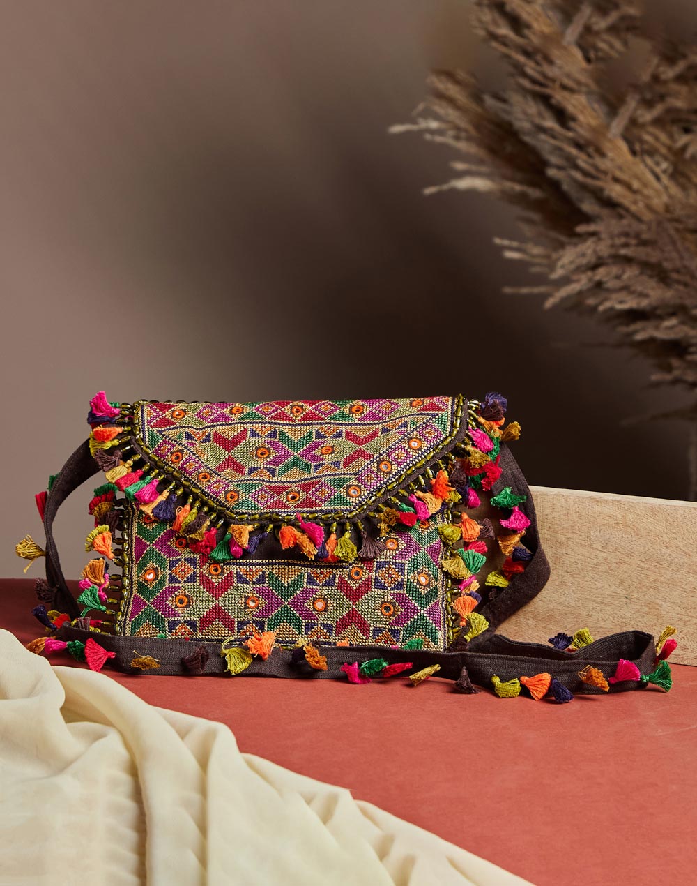 fabindia sling bags