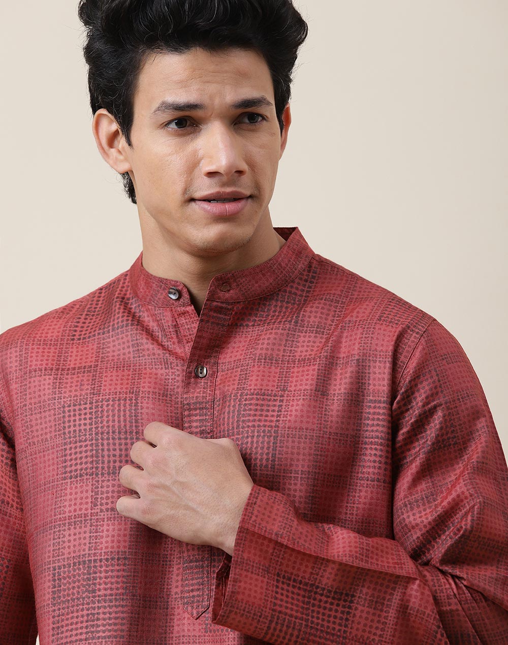 Pink Viscose Silk Slim Fit Printed Long Kurta Pink Viscose Silk Slim Fit Printed Long Kurta