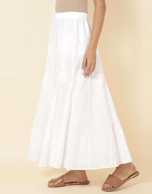 White Cotton Chikankari Skirt Maxi White Cotton Chikankari Skirt Maxi