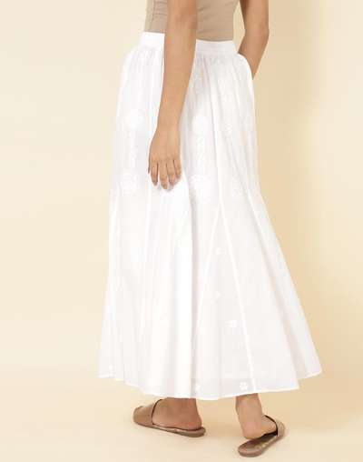 White Cotton Chikankari Skirt Maxi White Cotton Chikankari Skirt Maxi