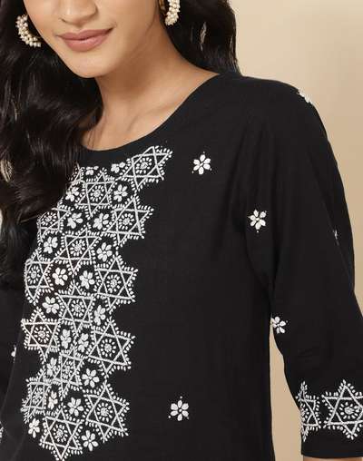 Black Cotton Chikankari Knee Length Kurta Black Cotton Chikankari Knee Length Kurta