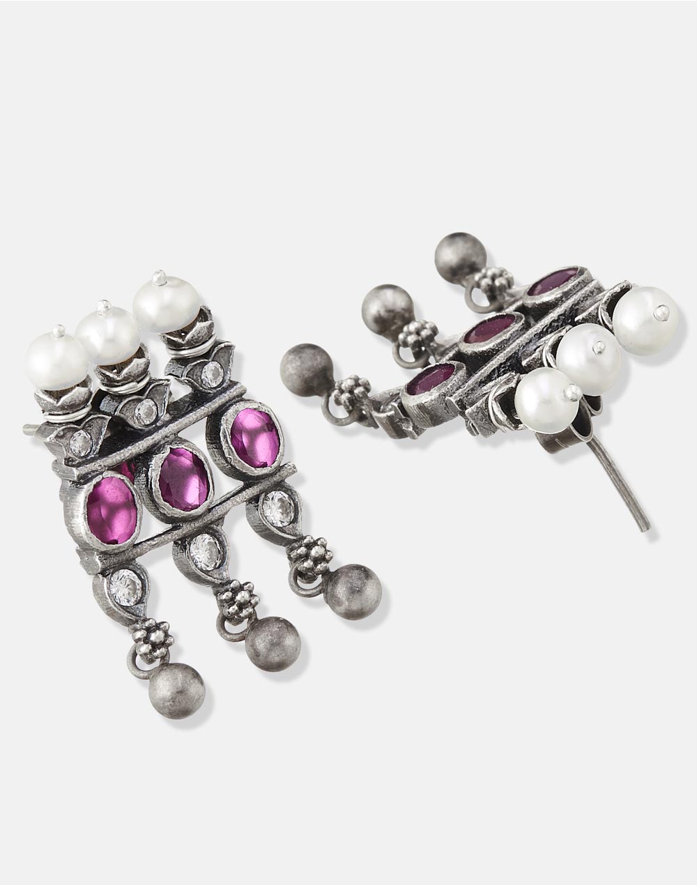 Silver Pearl Stud Earrings Silver Pearl Stud Earrings
