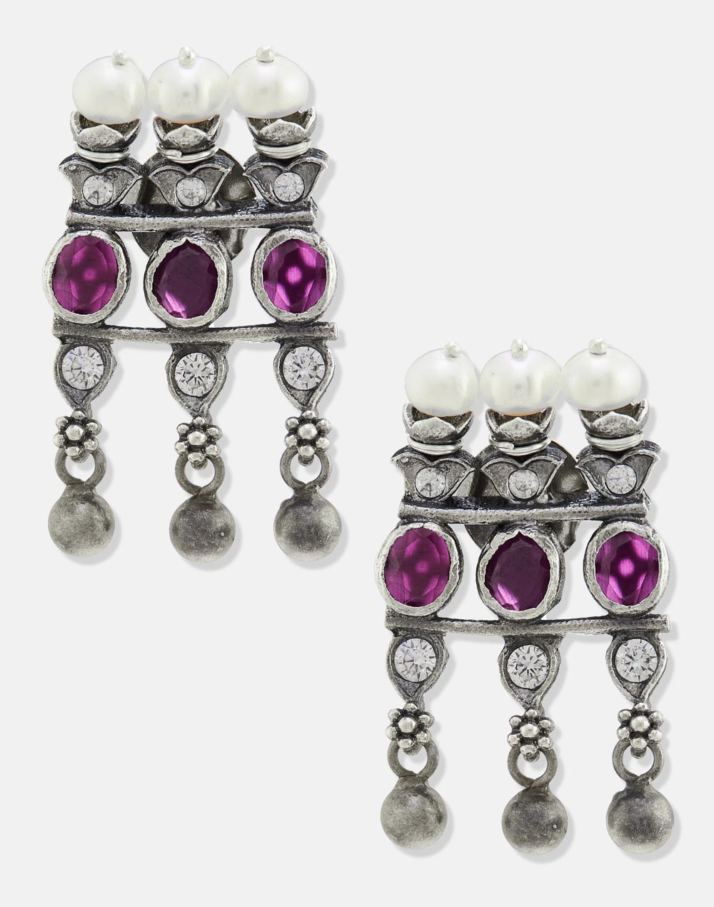 Silver Pearl Stud Earrings Silver Pearl Stud Earrings
