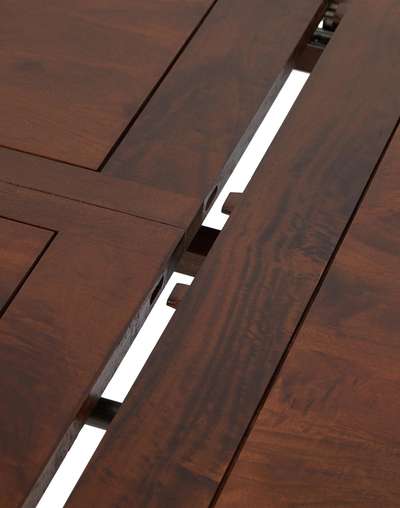 Brown Wood Heritage Extendable Dining Table Brown Wood Heritage Extendable Dining Table