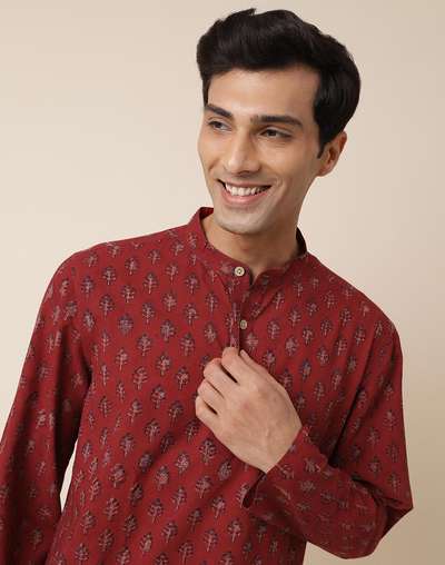 Maroon Cotton Printed Short Kurta Maroon Cotton Printed Short Kurta