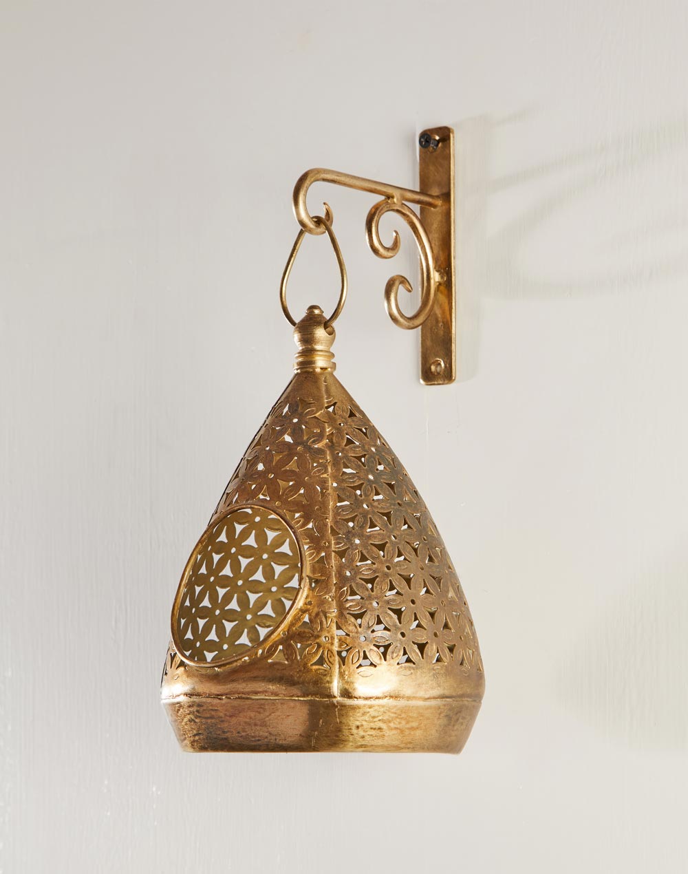 Brass Metal Soha Hanging Lantern