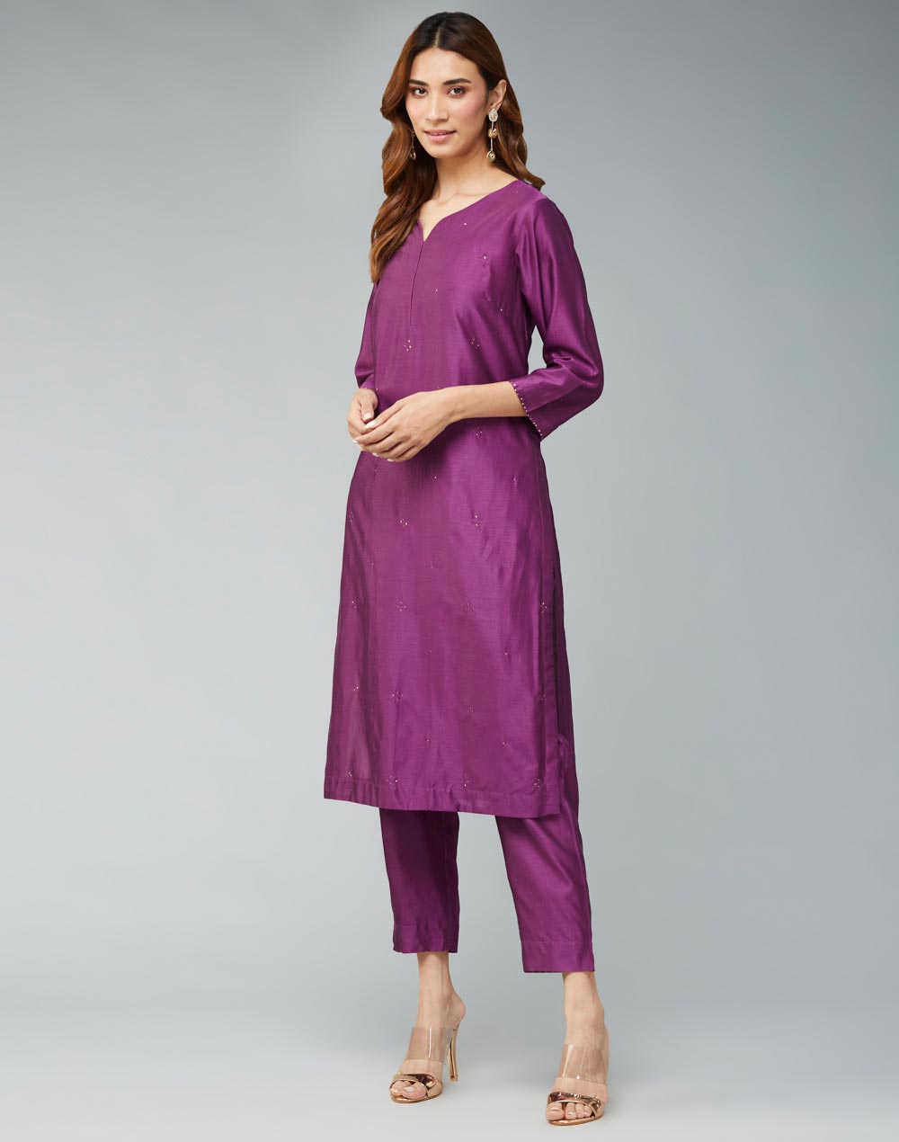 Buy Women Indian Sets For Diwali Online at Best Price - Fabindia