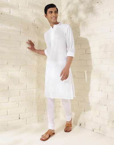 White Cotton Chikankari Slim Fit Long Kurta White Cotton Chikankari Slim Fit Long Kurta