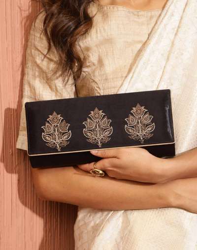 Black Silk Blend Embroidered Clutch Black Silk Blend Embroidered Clutch