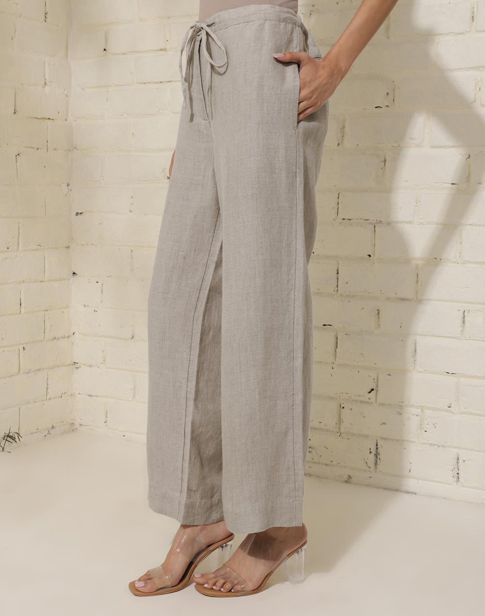Women Formal Trousers - Buy Culottes for Ladies & Girls Online in India -  FabAlley
