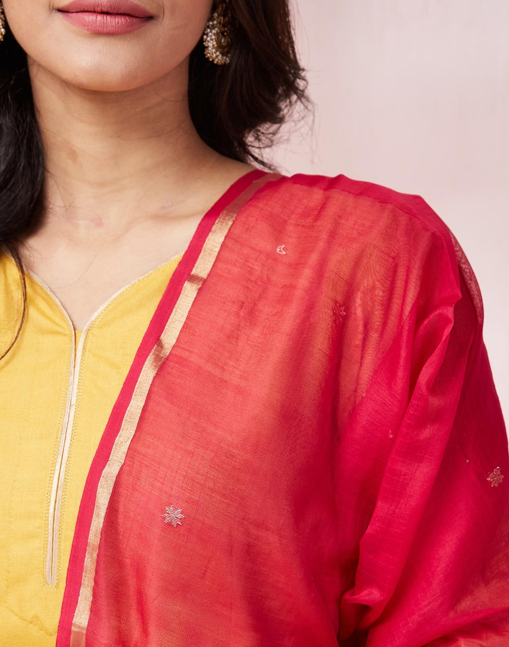 Pink Cotton Silk Blend Chanderi Dupatta Pink Cotton Silk Blend Chanderi Dupatta