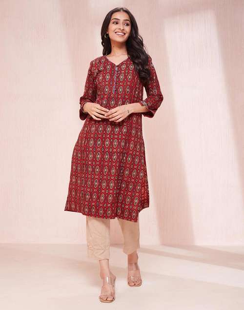 Maroon Cotton Ajrakh Printed Knee Length Kurta Maroon Cotton Ajrakh Printed Knee Length Kurta