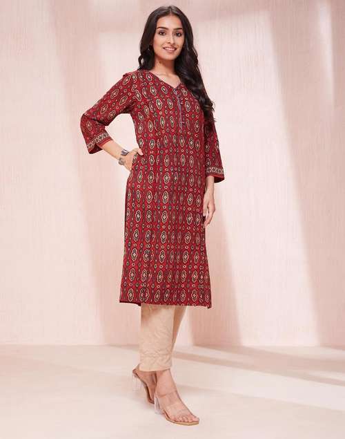 Maroon Cotton Ajrakh Printed Knee Length Kurta Maroon Cotton Ajrakh Printed Knee Length Kurta
